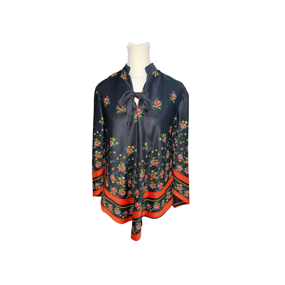 Vintage‎ Montgomery Ward Floral Blouse Black Red Rose Handkerchief Hem